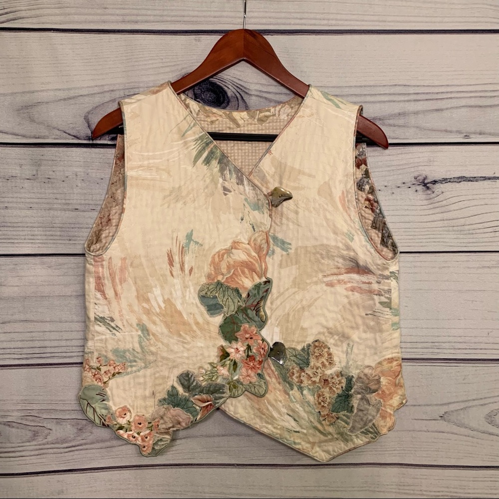 Vintage Quilted Floral Patchwork Statement Artsy … - image 1